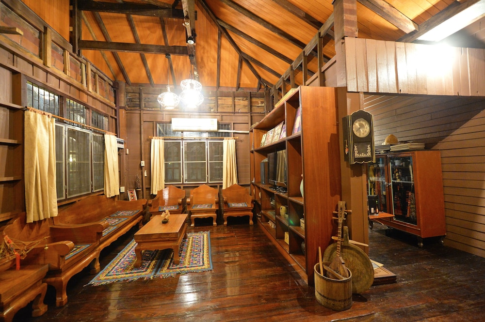 Huan Kawin Est.58 Lanna Home & Collection - Campus Accommodation