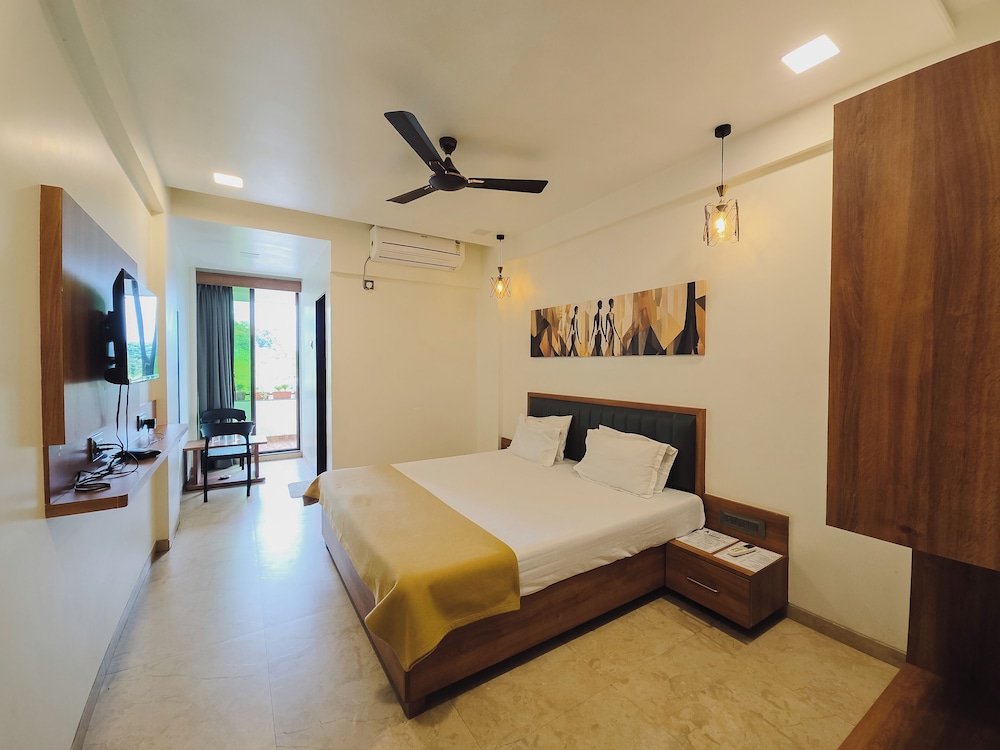 Green View Resort