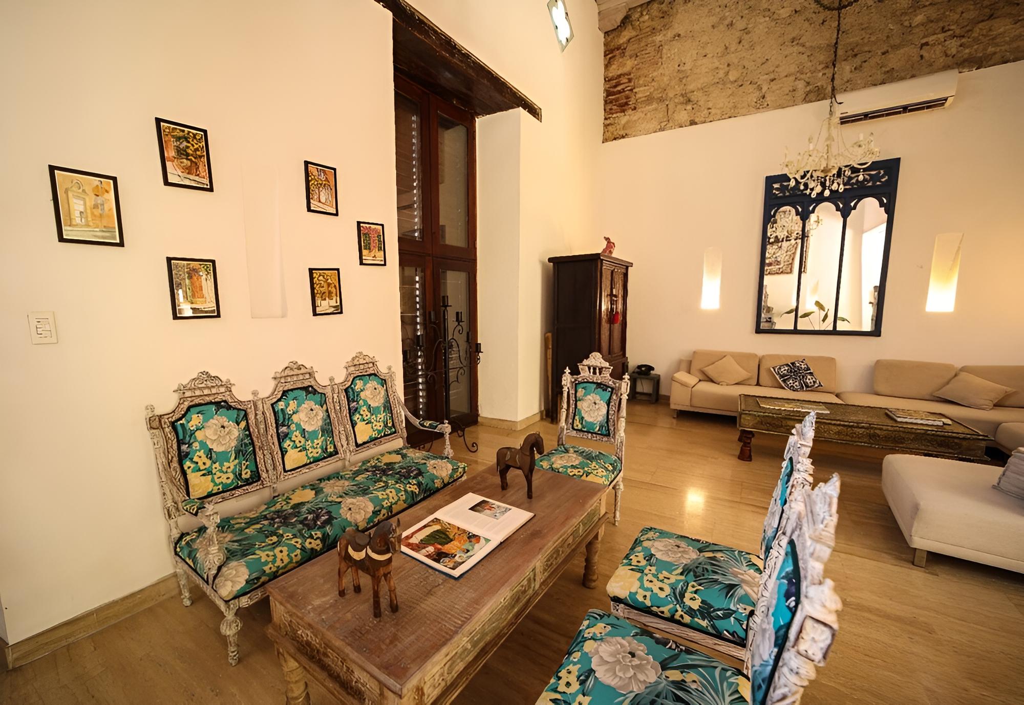 Casa Santagua by Wynwood House