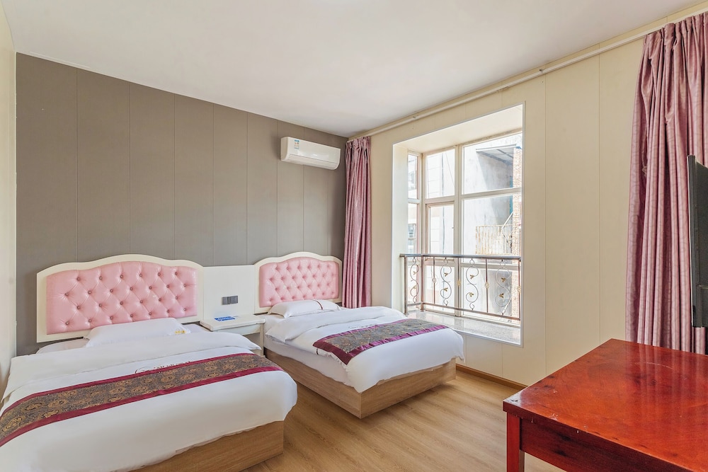 Kunming Panju Hotel