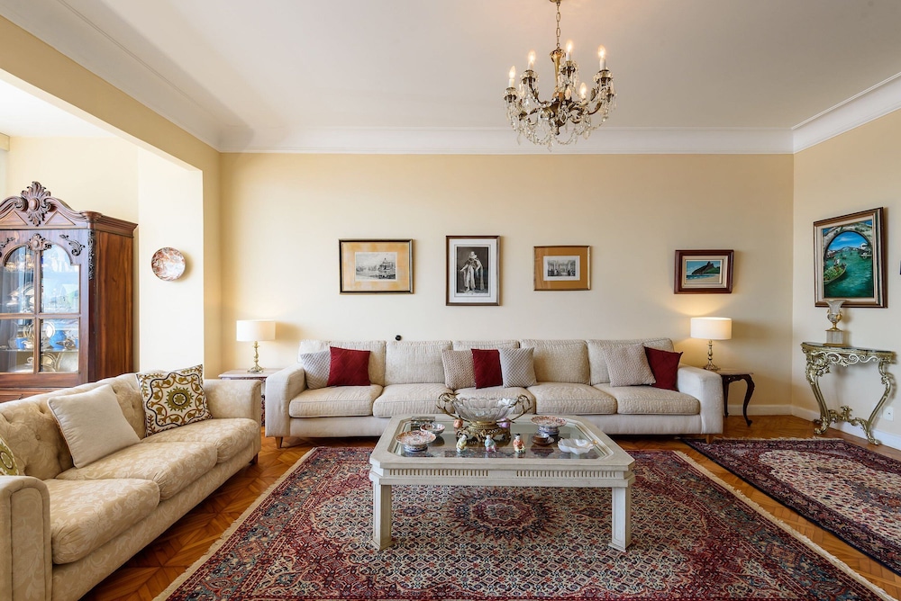 Classic 4-bedrooms by the Sea A 3484/301