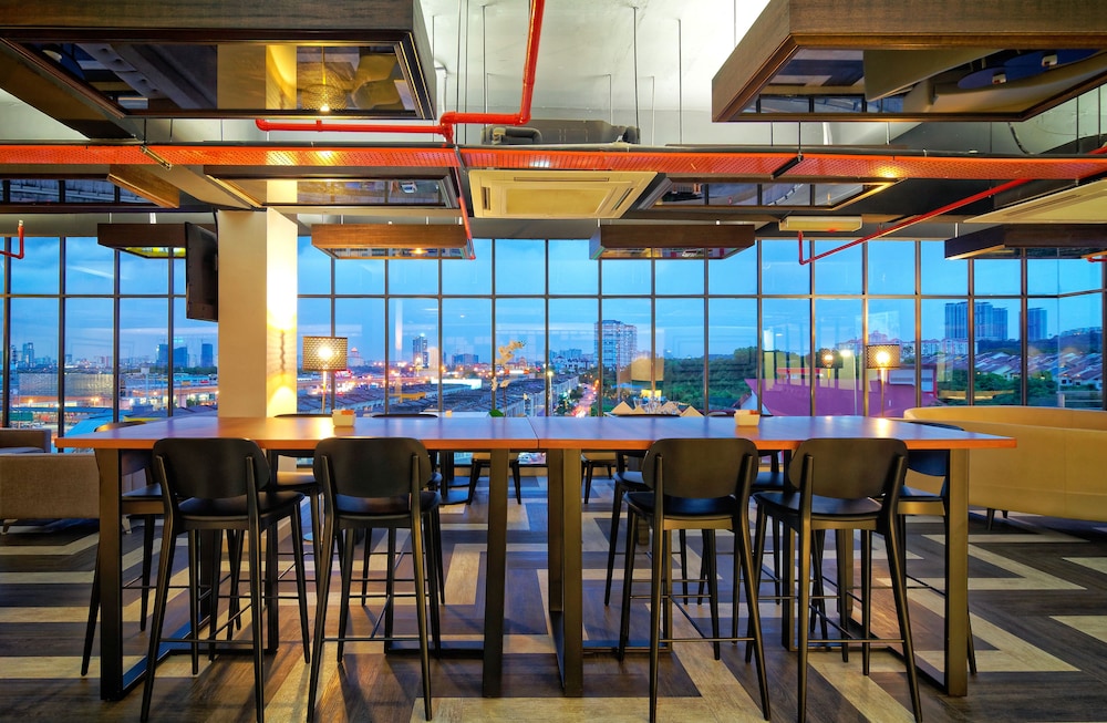 Bespoke Hotel Puchong 51