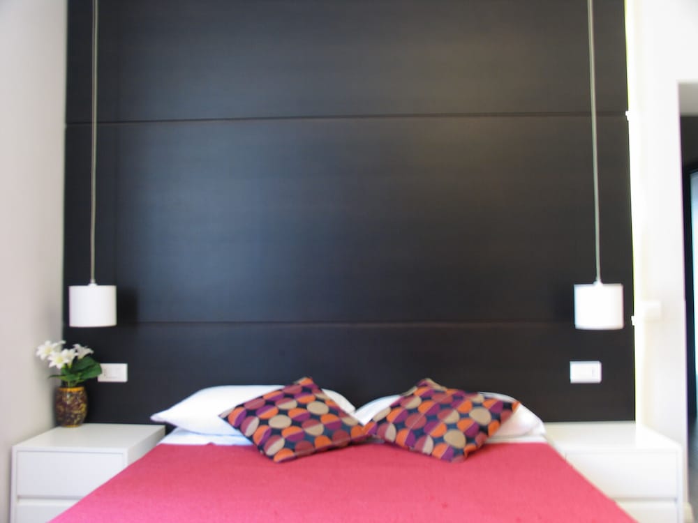 Dea Roma Inn