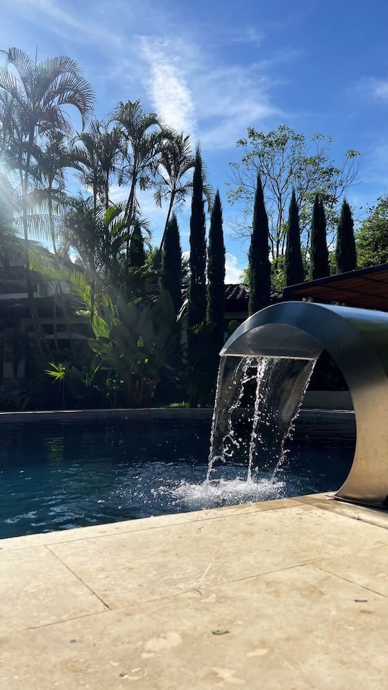 Amazing 6BR Oasis in Poblado MDE
