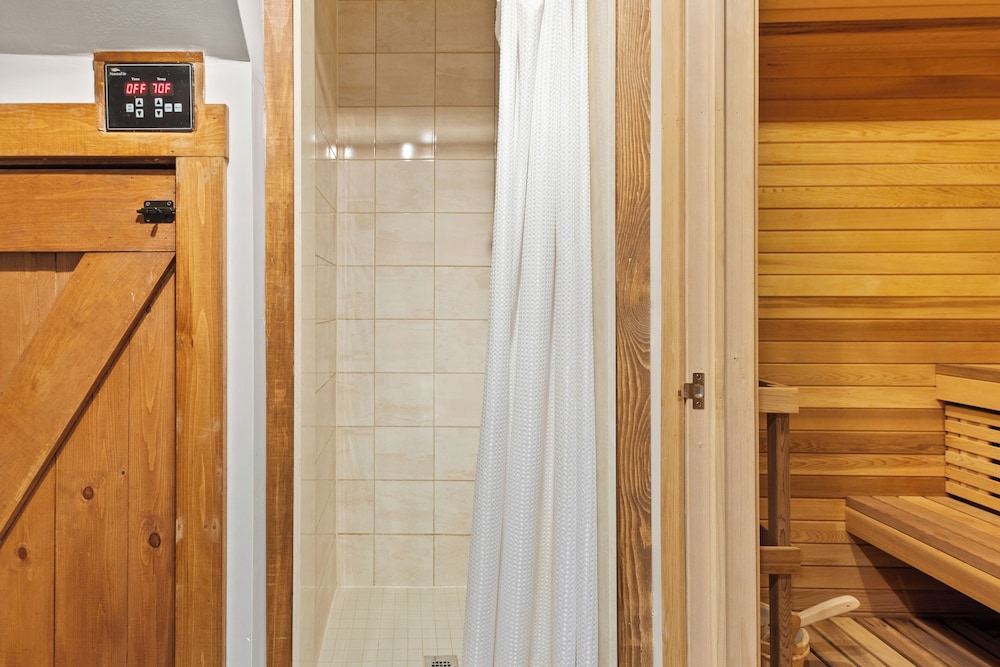 Tyrolean Chalets