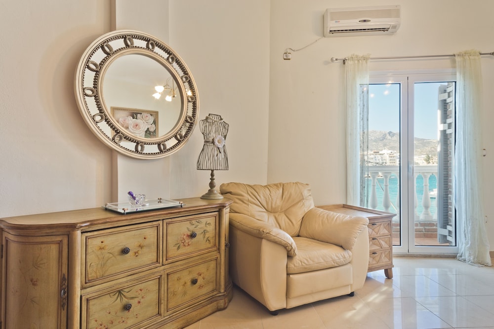 Sea Sound Villa view 5