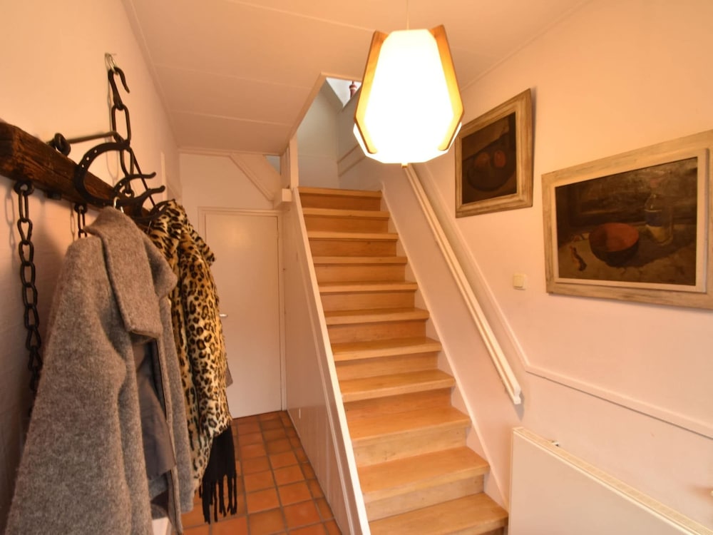 Comfortable Holiday Home in Bergen Near Forest view 2