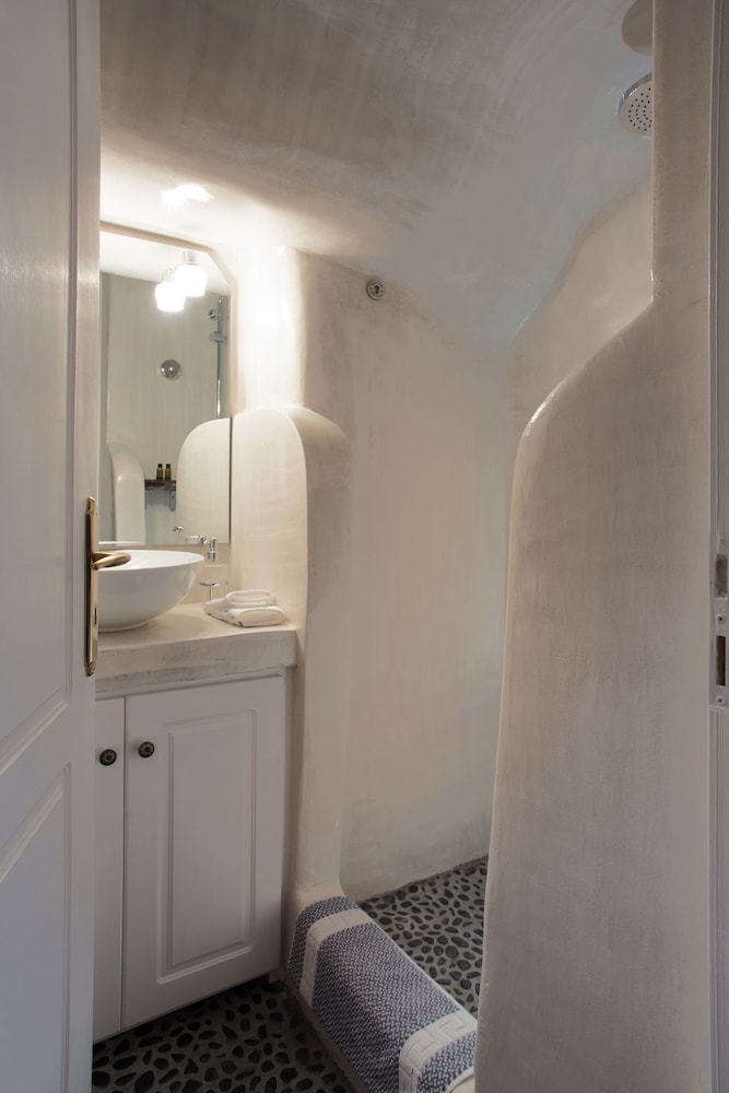 Olive Cave Houses
