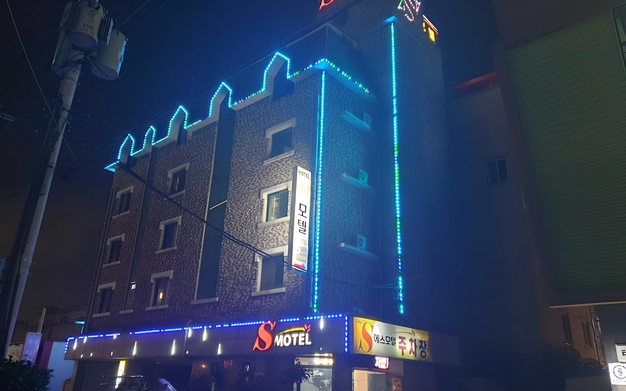 Photo 13