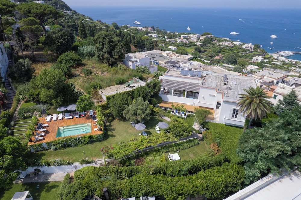 Suite Time Capri Villa La Pergola