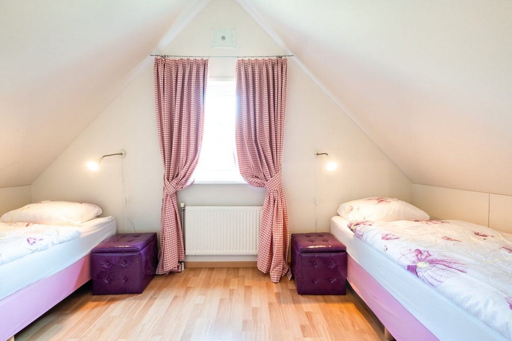 Holiday Home in Sint Maartenszee for 6