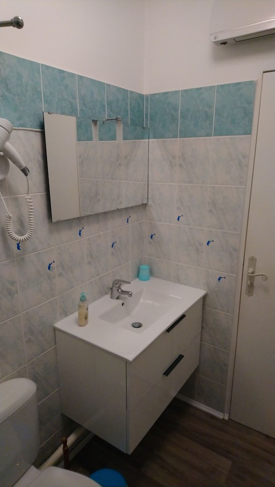 Photo 52