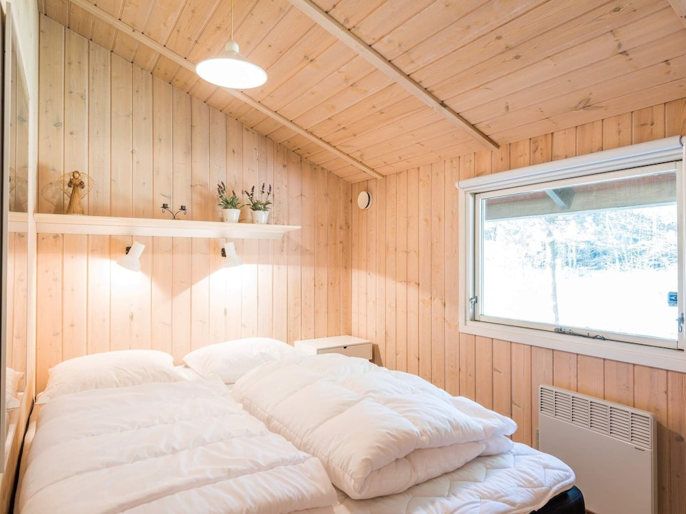 6 Person Holiday Home in Norre Nebel view 3