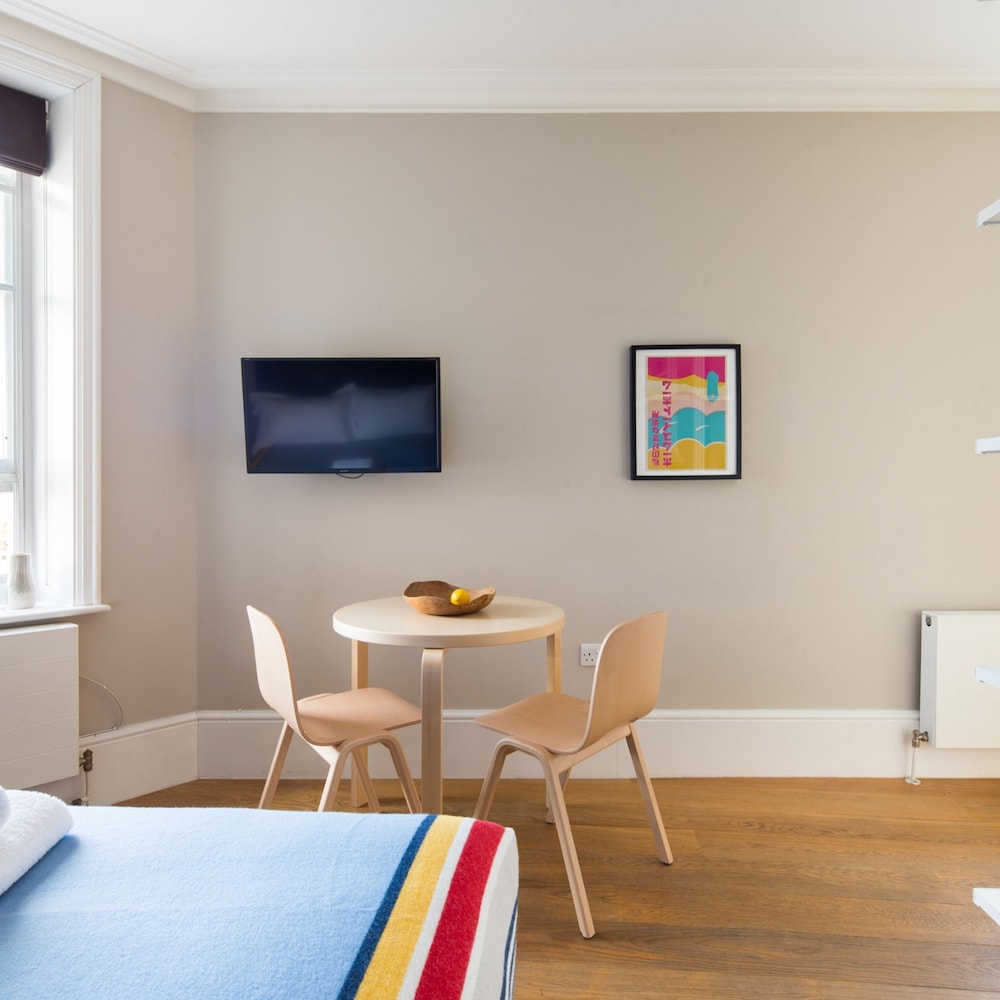 Amazing Covent Garden Studio - Netflix Nespresso