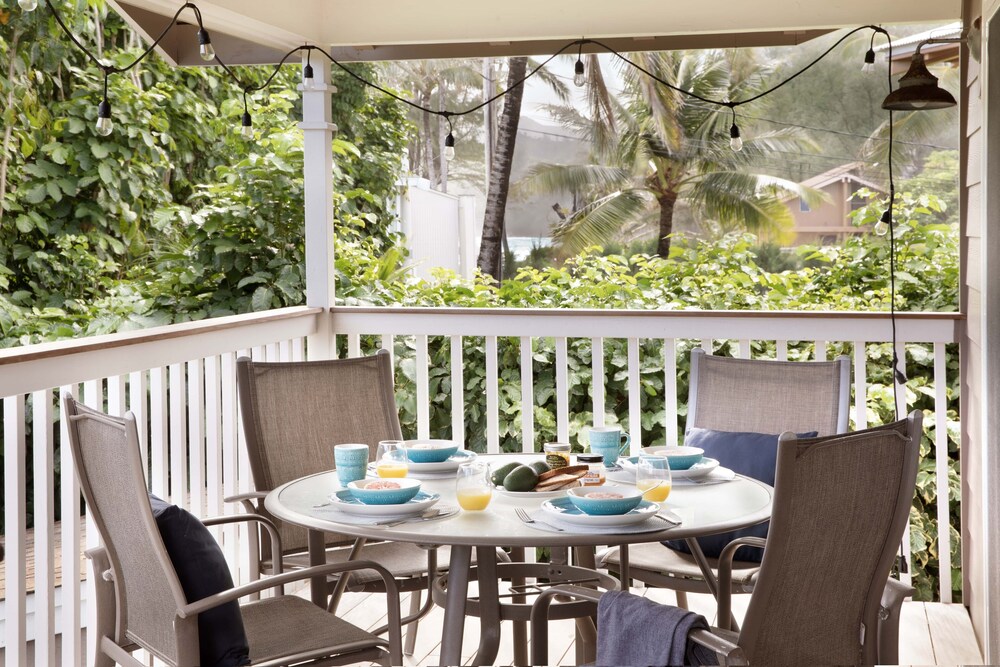Hale Haena 3 Bedroom Home by RedAwning view 2