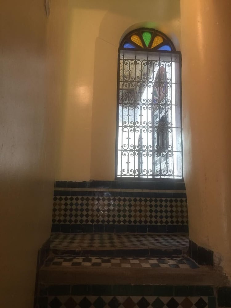 Dar El Karaweiene