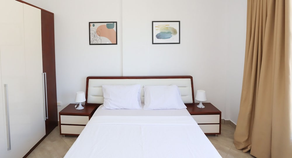 Prime Holidays Amwaj