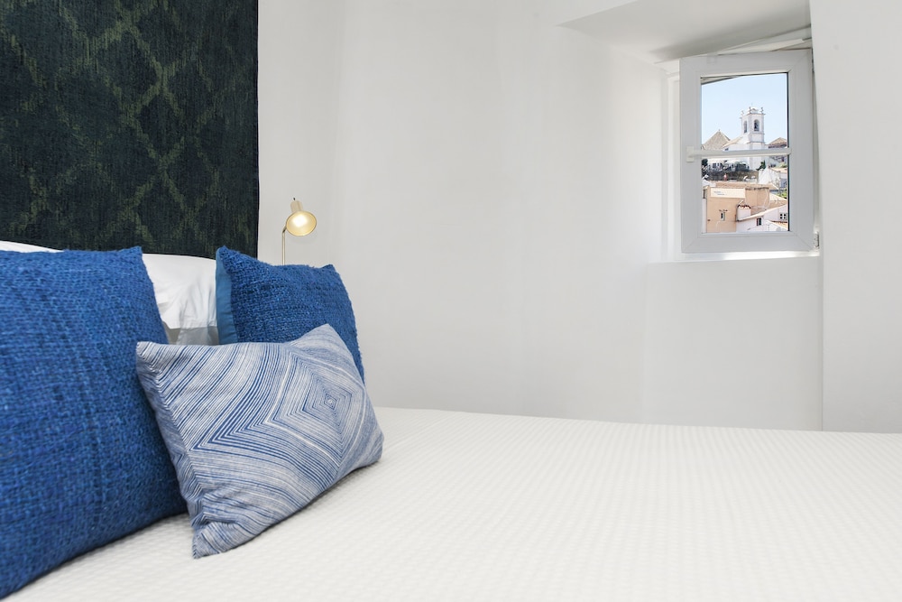 Alfama - Lisbon Cheese & Wine Apartments