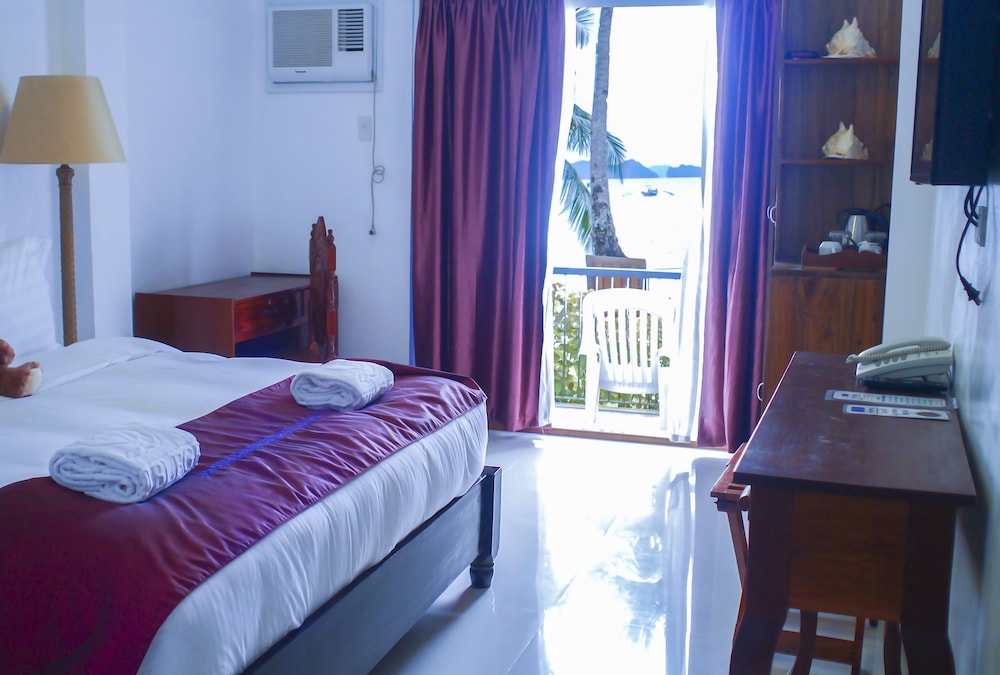 Doublegem Beach Resort and Hotel