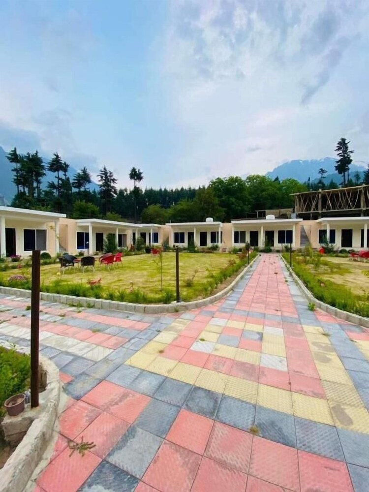 Ramada Inn Hotel & Resorts Kalam view 4