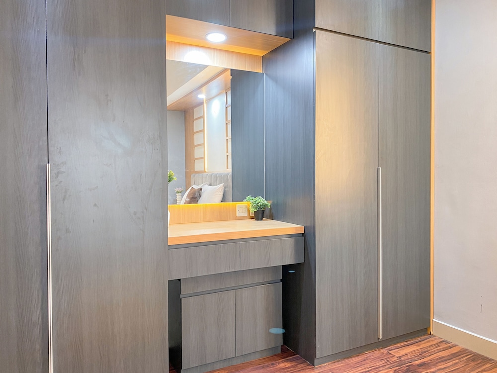 Great Choice 2Br At Lrt City Jatibening Apartment