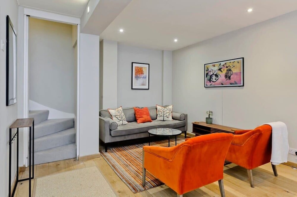 2 Bedroom Mews House, Marble Arch