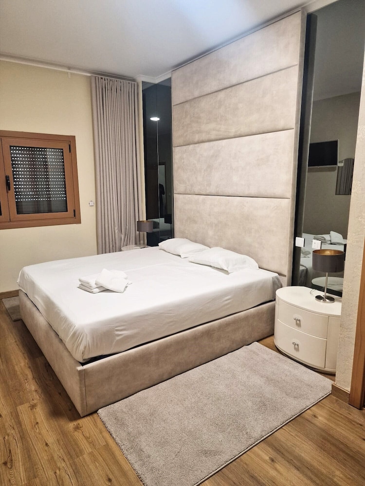 Modern Lisbon Apartment