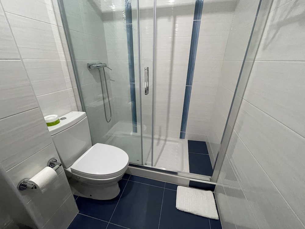 Apartamentos Royal Suites by Croma