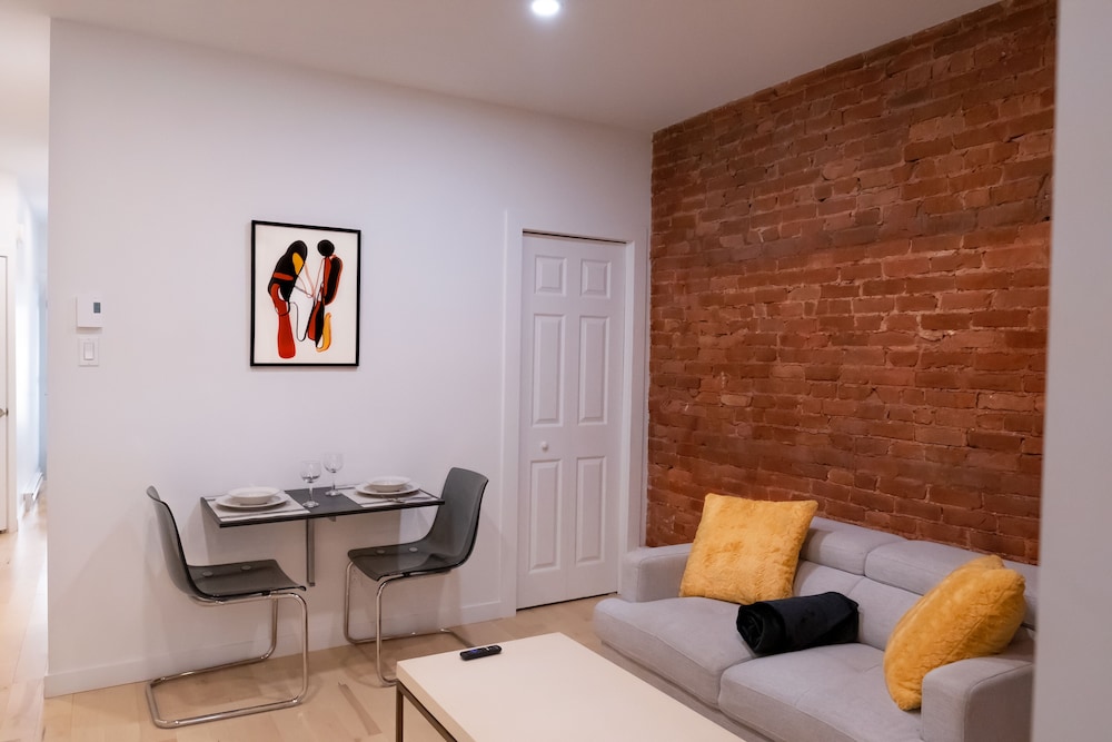 Stylish 2-BR Apt in the Heart of Plateau