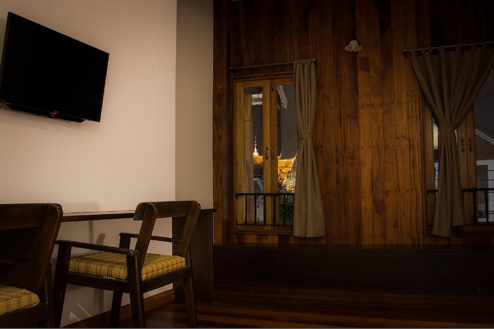 Phumin Place Hotel