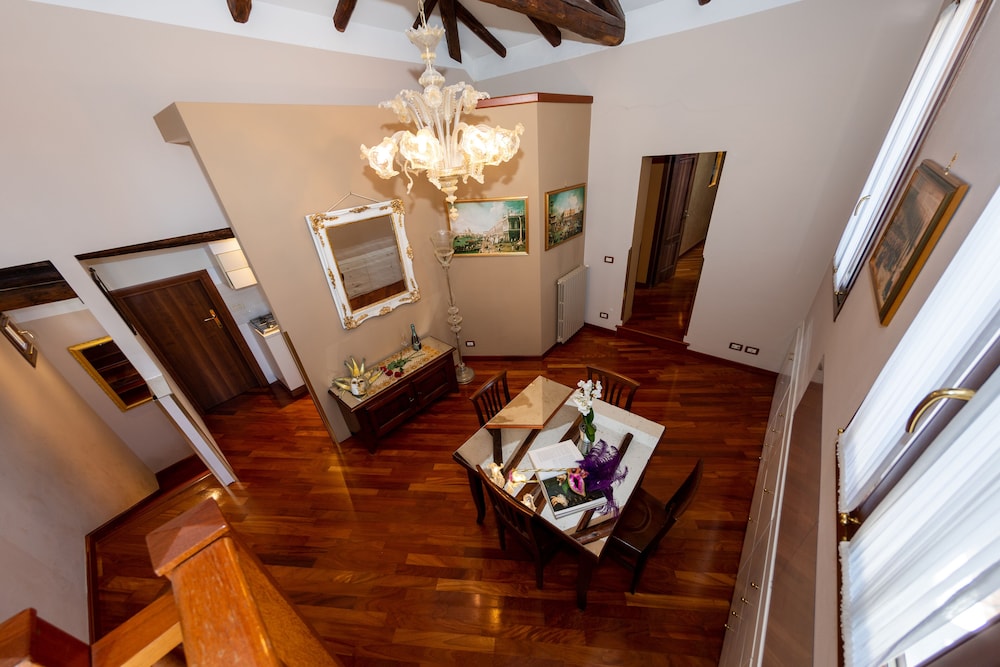 Ca' Dell'Arte Suite