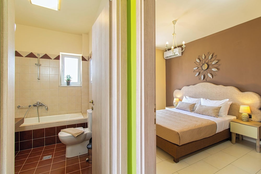 Theo Villas With Sea View