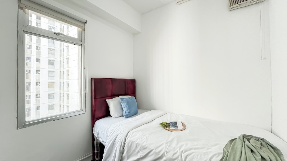Warm And Homey 2Br Apartment At Green Bay Pluit
