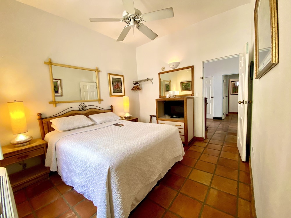 At Wind Chimes Boutique Hotel - Property Image 63