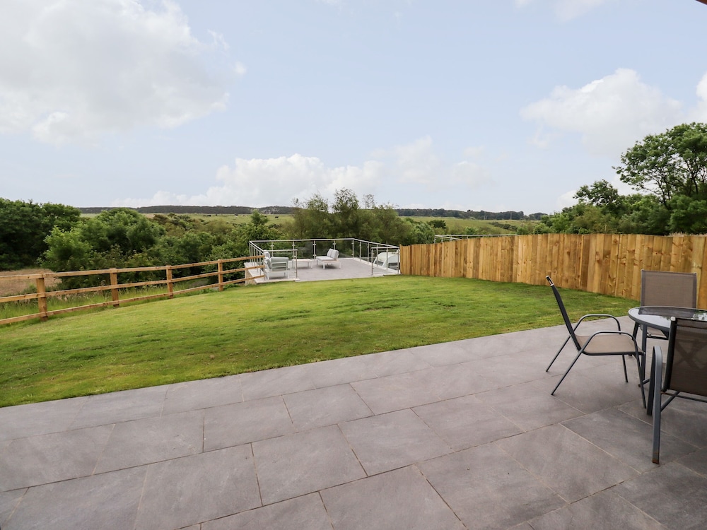 1 Orchard Cottages