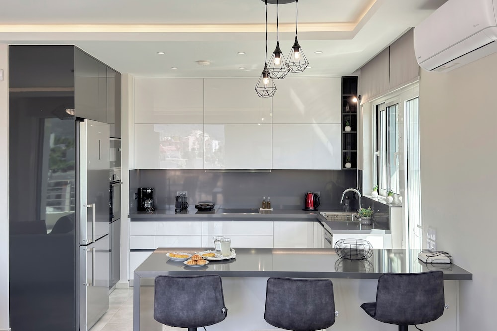 Ardian's Home