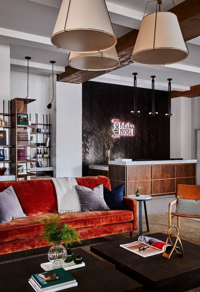 Hartford Vacations - The Blake Hotel - Property Image 22