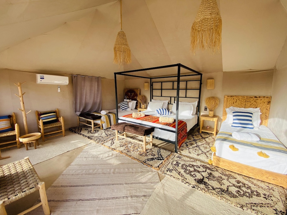 Amskou Camp