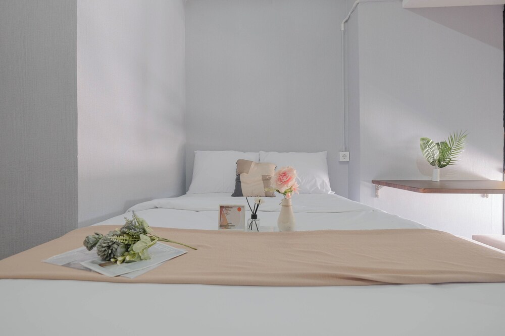 Comfy And Well Studio At Tokyo Riverside Pik 2 Apartment