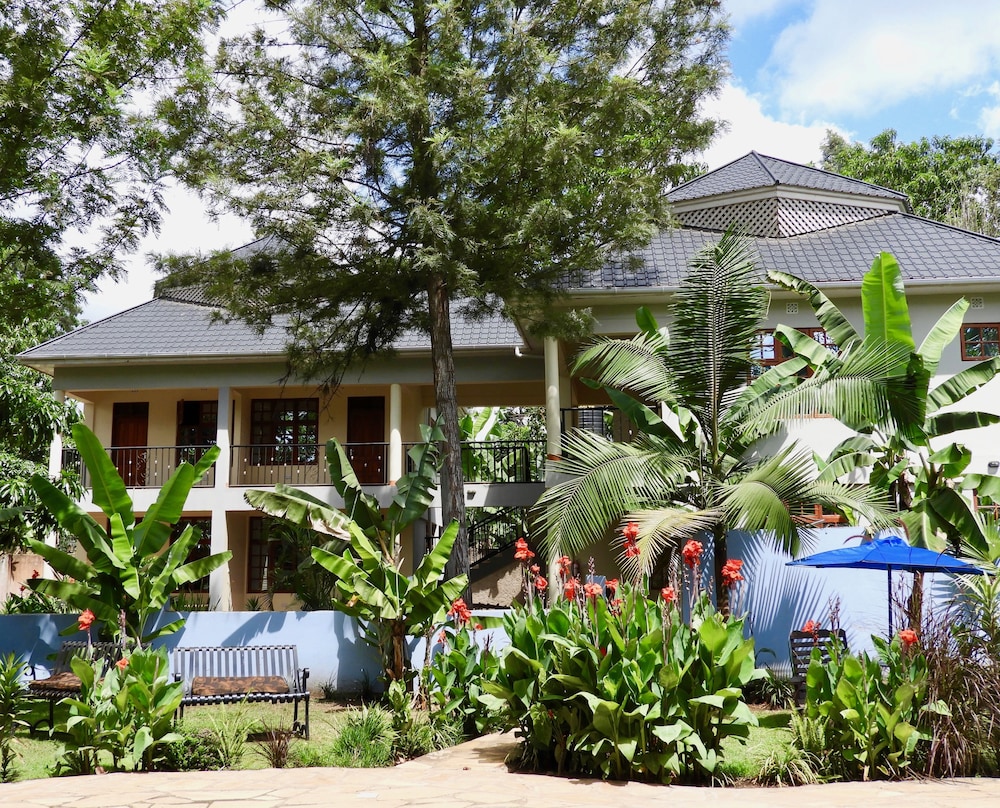 The Vijiji Center Lodge and Safari