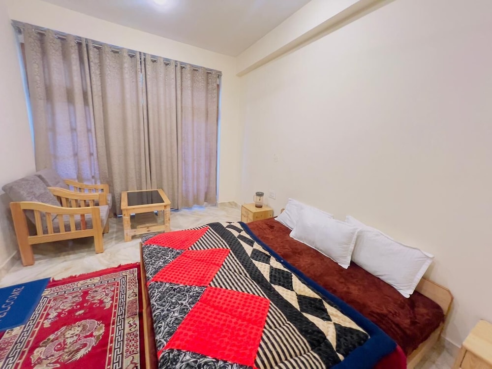 Hotel Kesri paradise