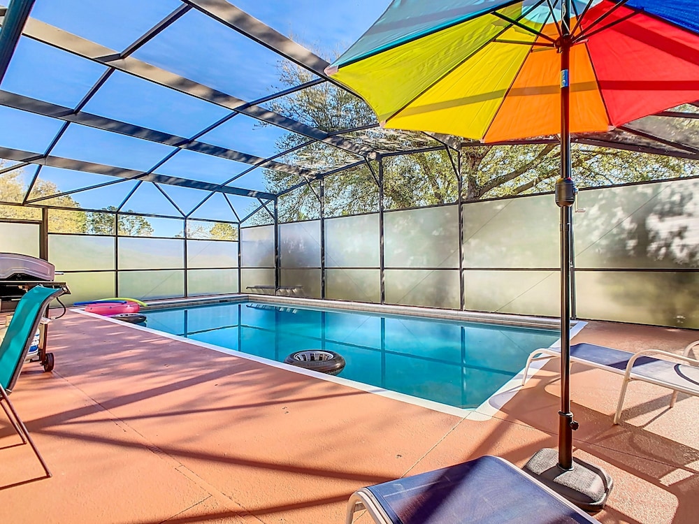 Family Villa w Pool Gameroom-low September Rates