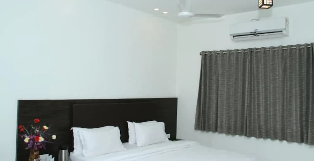 Hotel Aditya