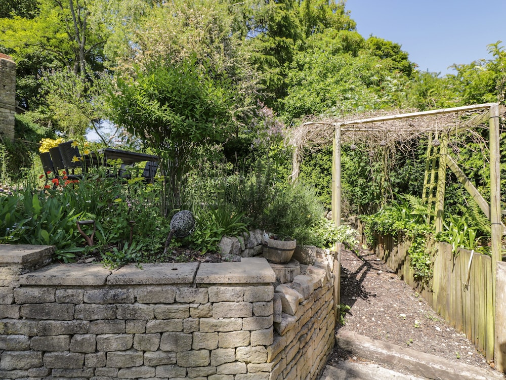 Fox Den Cottage