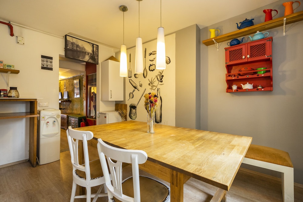 Taksim Alya Suitleri - Image 40