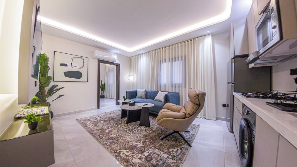 Hometel Rawda