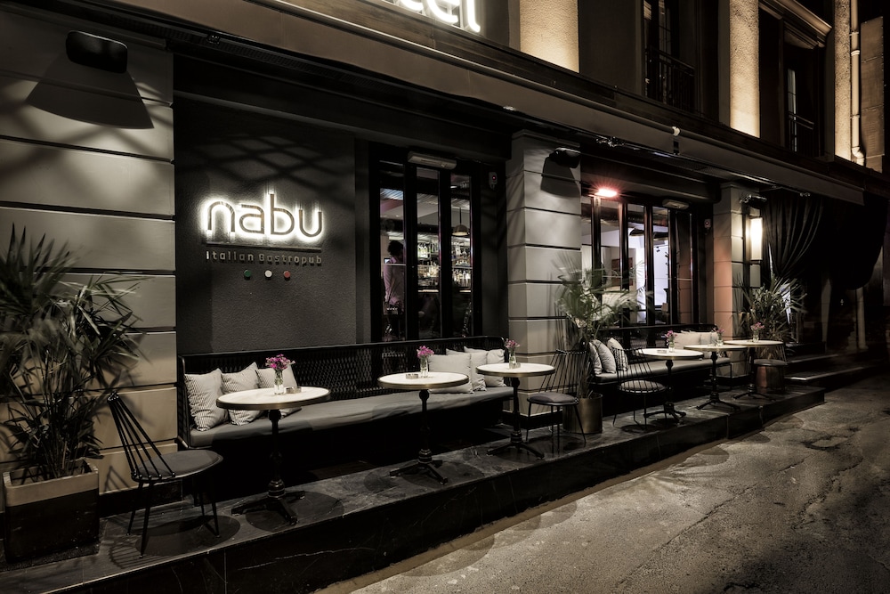 Nabu Hotel - Image 7
