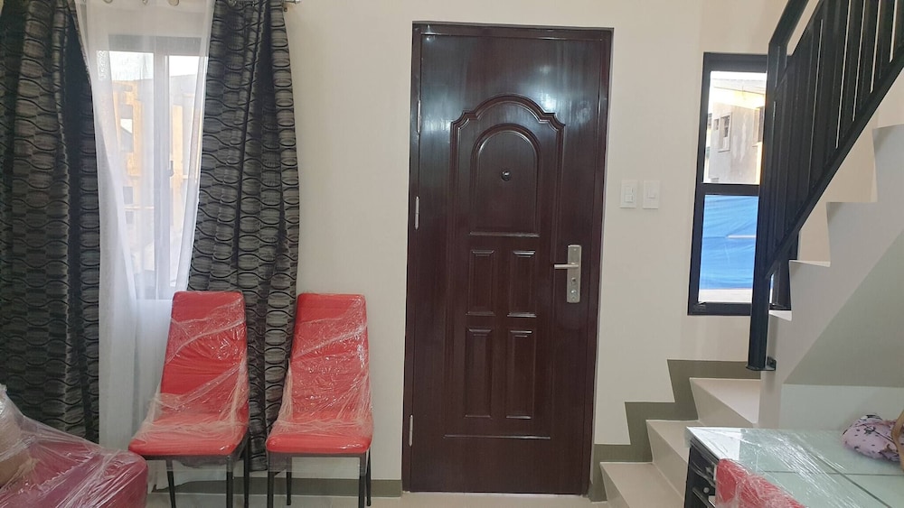 Peaceful Haven in Hermosa, Philippines - Entire House for Rent