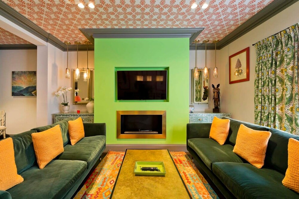 3 Bed Kensington Garden Flat