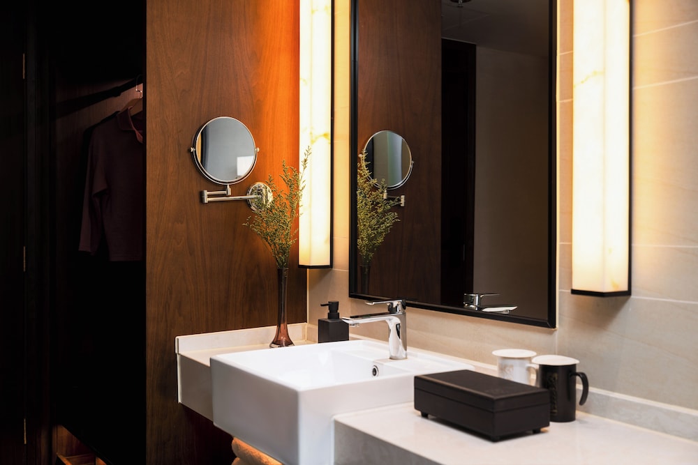 SSAW Boutique Hotel (Jiefangbei Hongyadong Branch)
